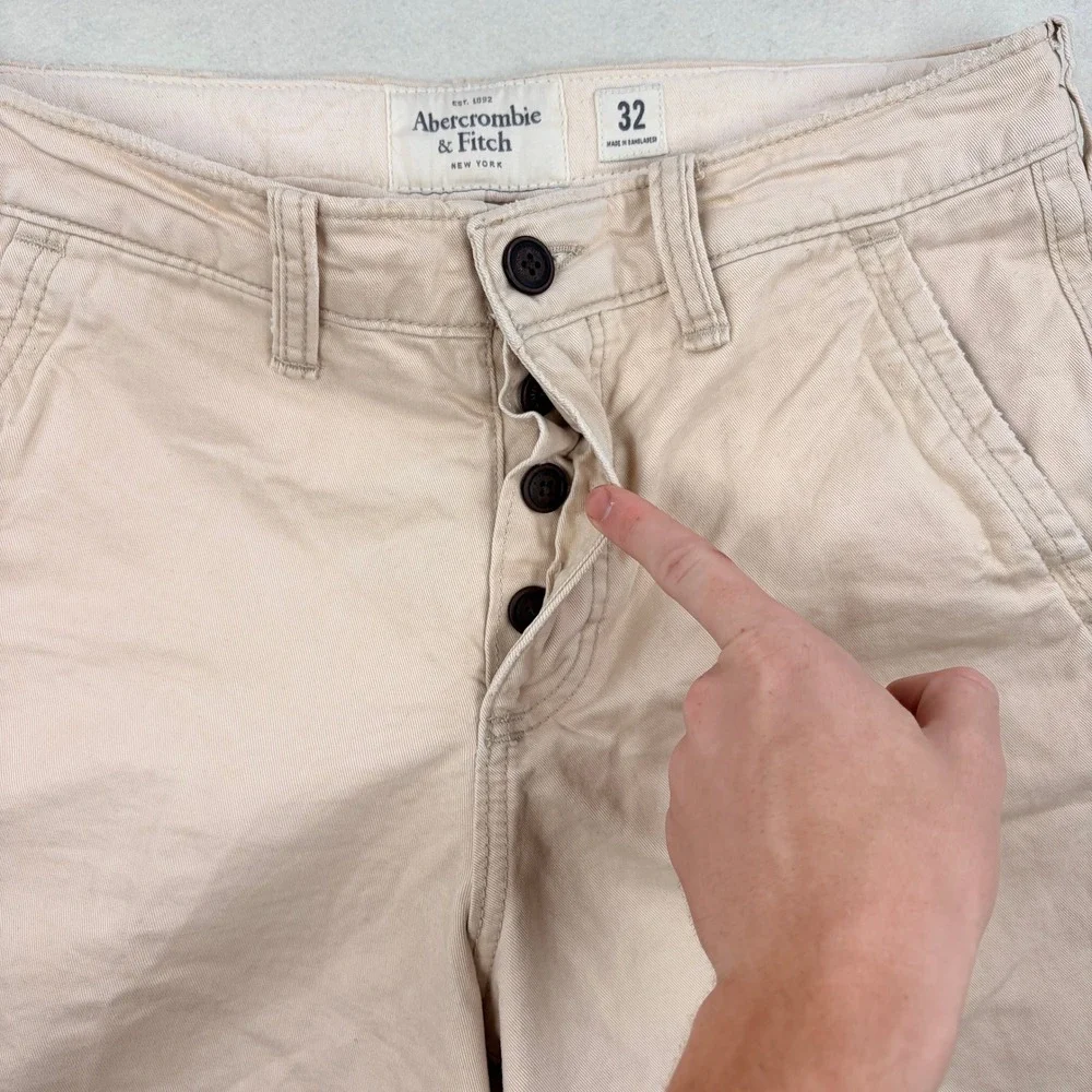 VTG Abercrombie & Fitch Mens Khaki Tan Cotton Twill Button Fly Chino Shorts 32